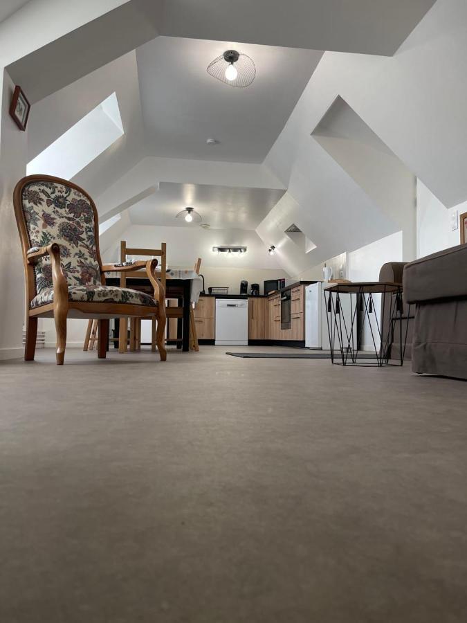 Apartment "Le Briand" Charming Base For Your Sightseeing In Touraine Noizay Exteriör bild